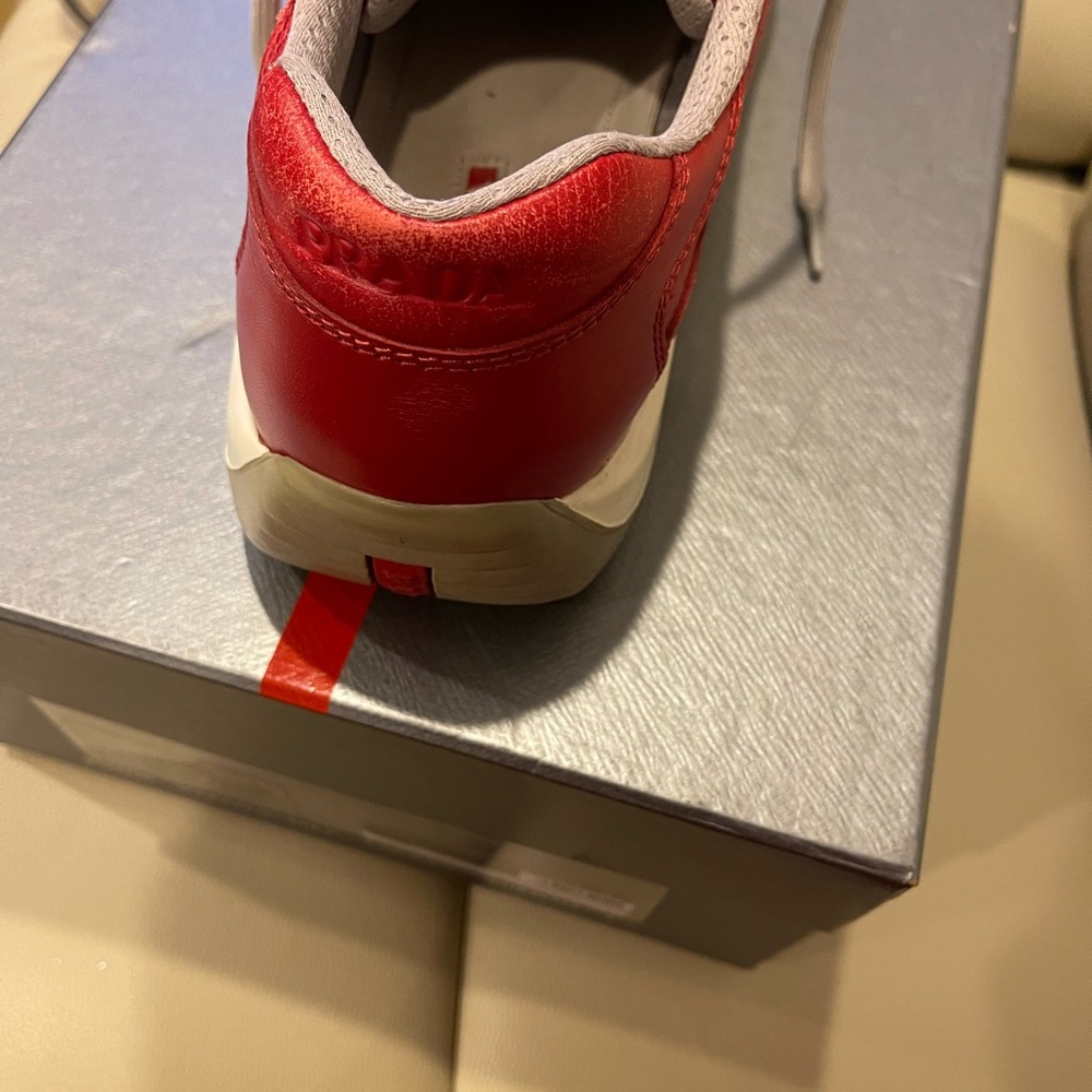 Prada sneakers’ Men 8.5 - Picture 3 of 5